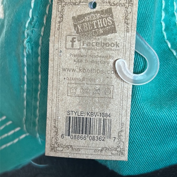 New!! Happiness is being a Mama. Distressed Hat. - Picture 5 of 5